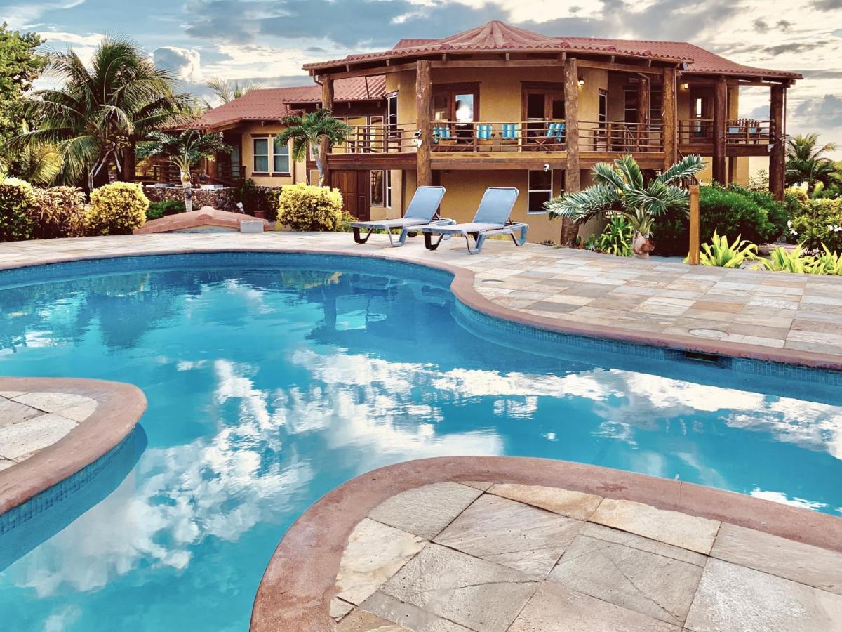 Villa Serenity San Pedro  Εξωτερικό φωτογραφία