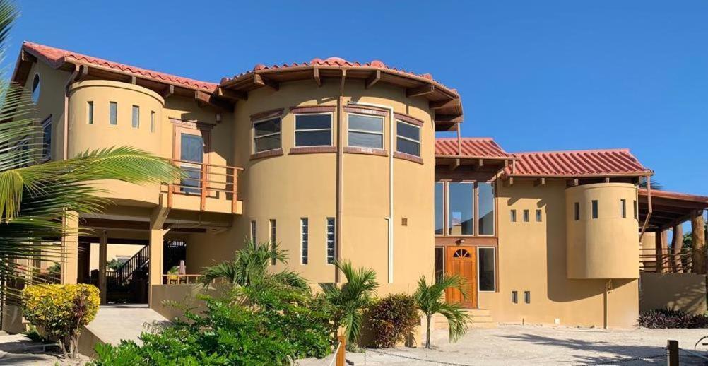 Villa Serenity San Pedro  Εξωτερικό φωτογραφία
