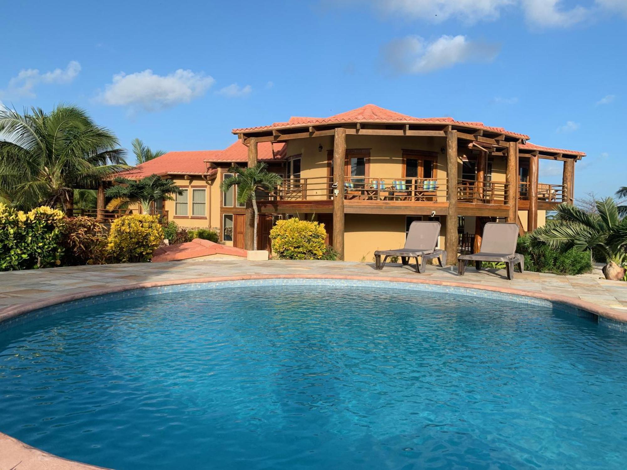 Villa Serenity San Pedro  Δωμάτιο φωτογραφία